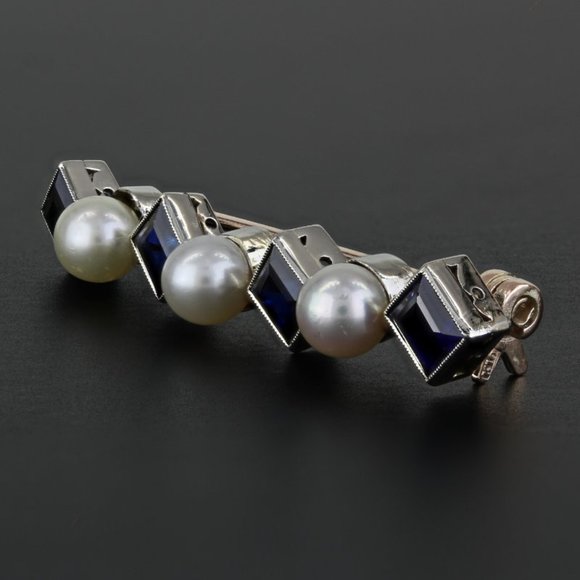 Jewelry - Vintage 13k White Gold Sapphire & Pearl Pin / Brooch